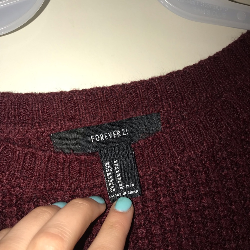 Crop top sweater